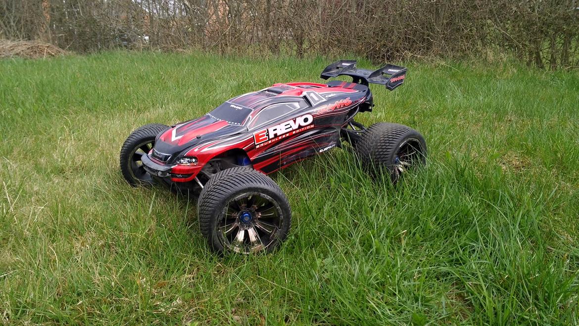 Bil E-REVO Brushless billede 13