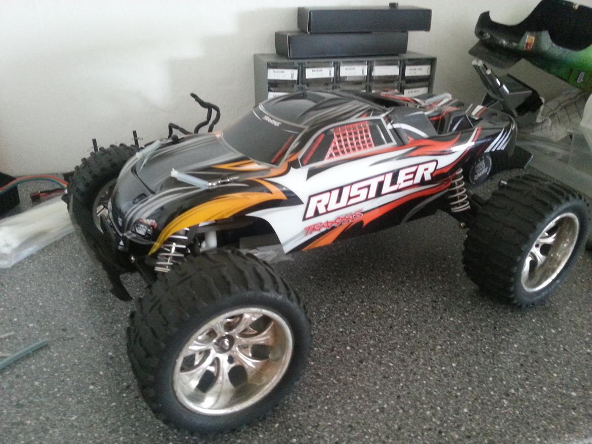 Bil Traxxas Rustler "HPI Ektronik" billede 3