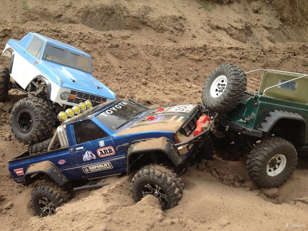 Off-Roader Axial SCX-10 Hilux "Den Onde Toyota I" billede 29