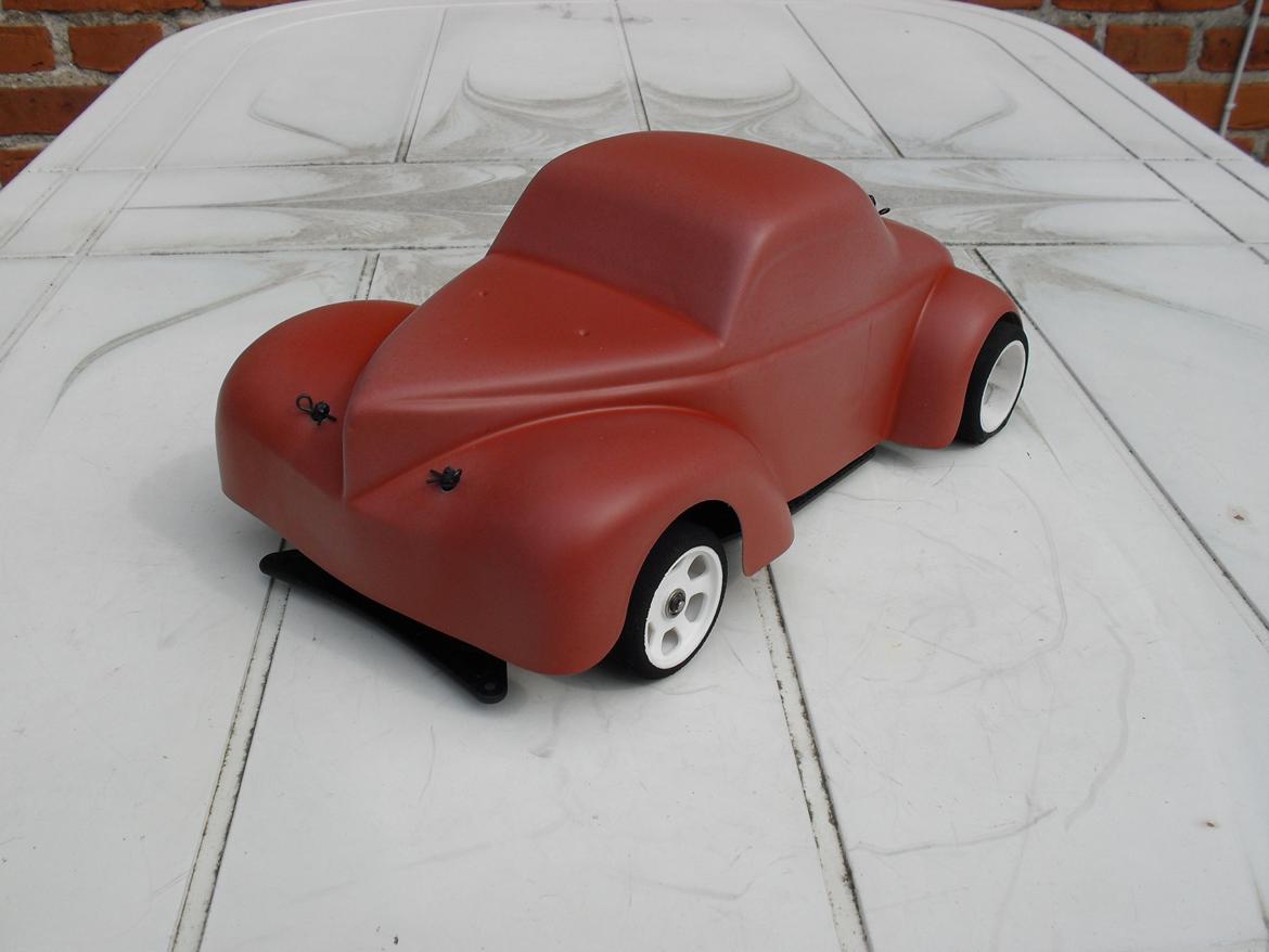 Bil 1/13.5 41 Willy´s Coupe Gasser (Hot Bodies 12) - billede fra under opbygningen billede 17