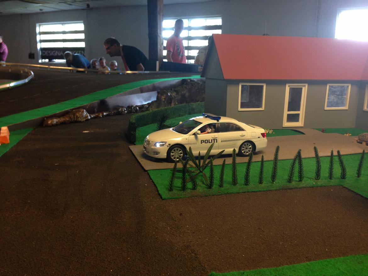 Bil Toyota Camry Patruljevogn billede 8