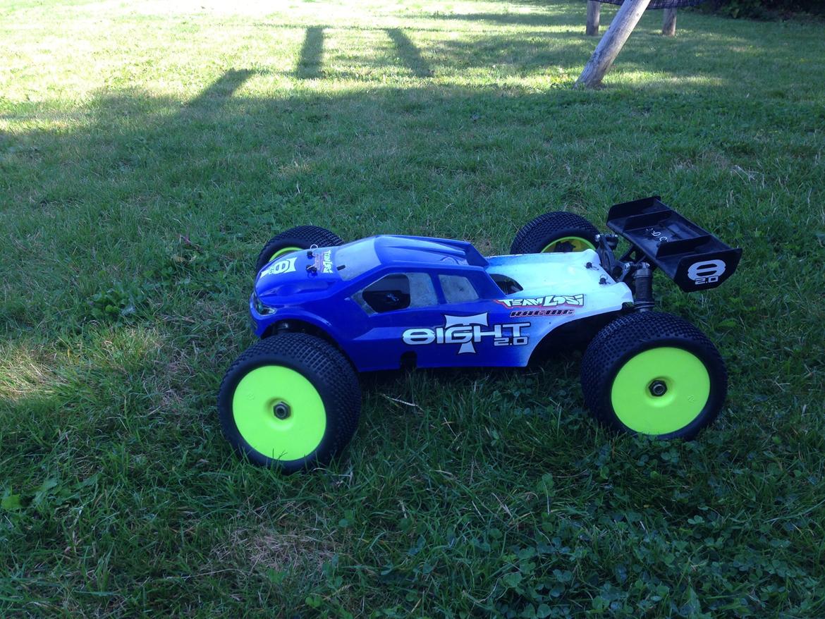 Bil Losi 8ight-T 2.0 Race SOLGT billede 1