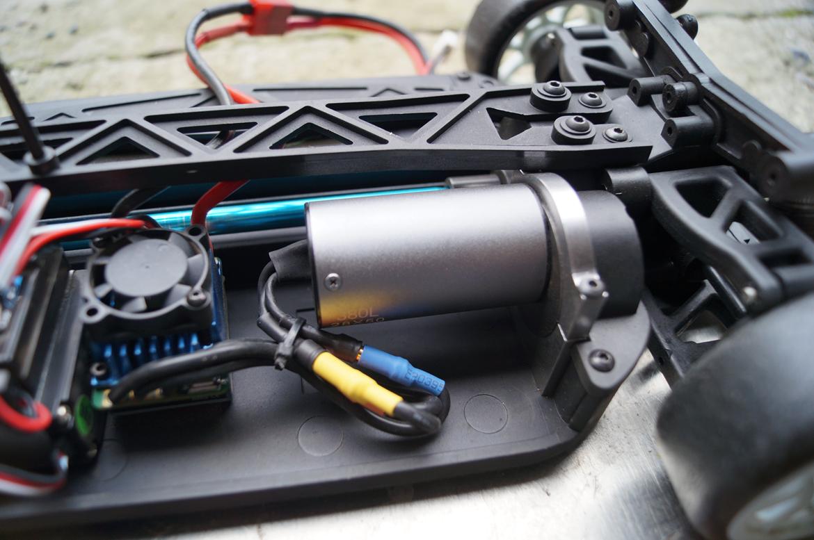 Bil Sniper RTR Nissan Skyline GTR R34 Drift Brushless billede 8