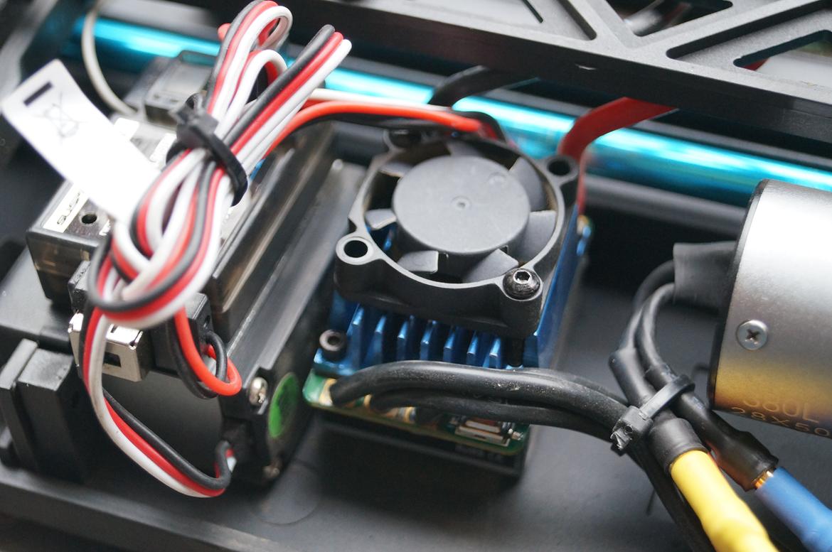 Bil Sniper RTR Nissan Skyline GTR R34 Drift Brushless billede 9