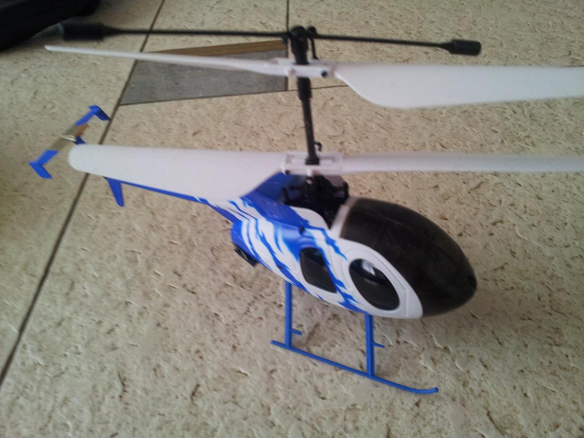 Helikopter nine eagels bravo III billede 4