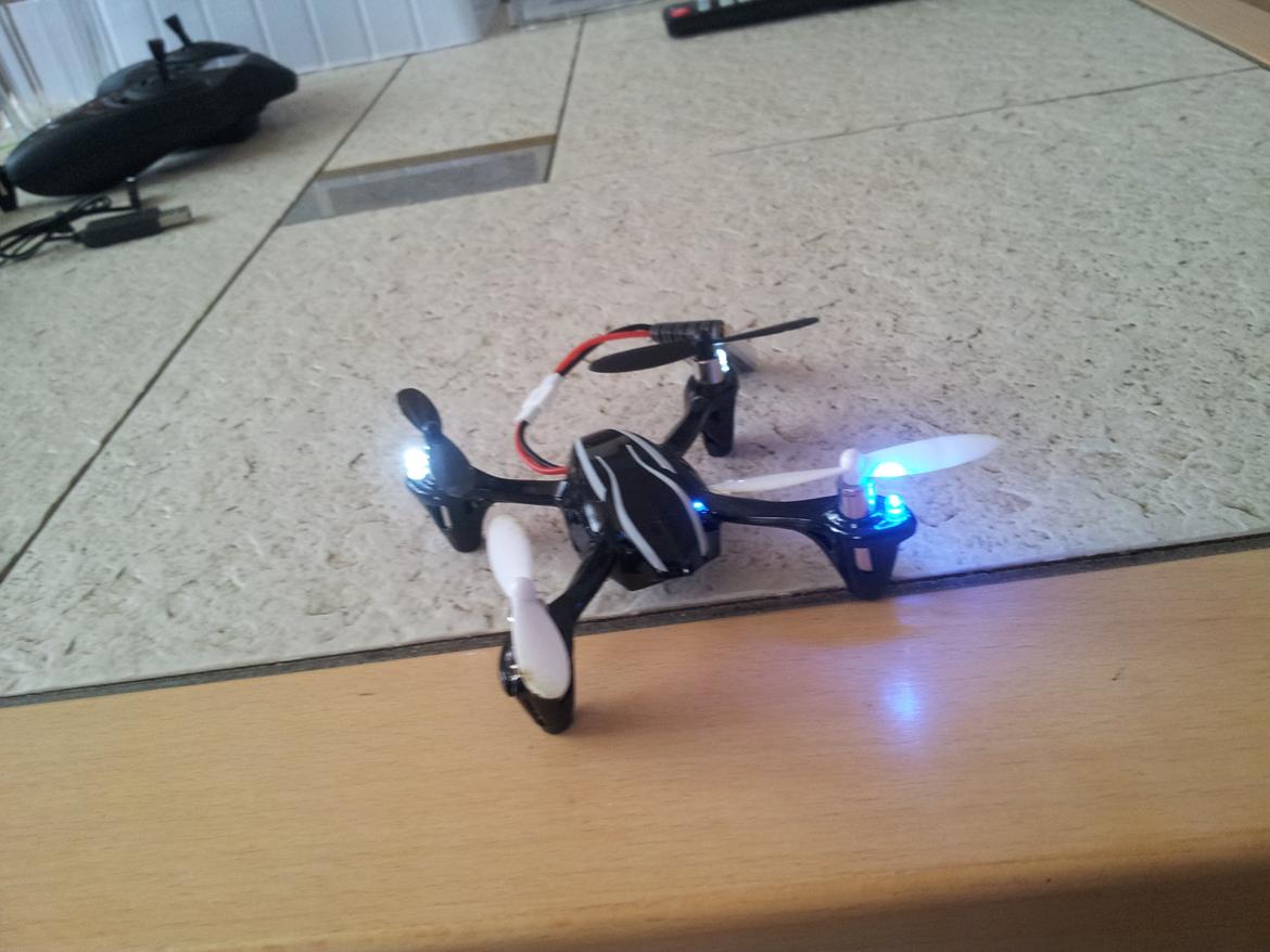 Multirotor hubsan x4 v2 led billede 15