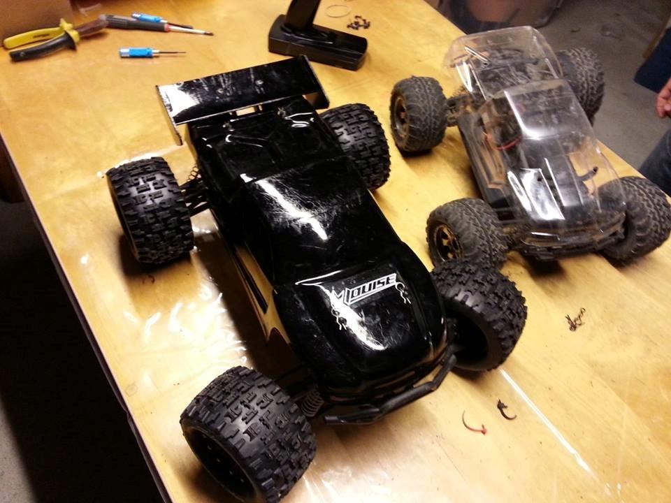 Off-Roader Stealth X09 Truggy Brushless 2.4GHz billede 13