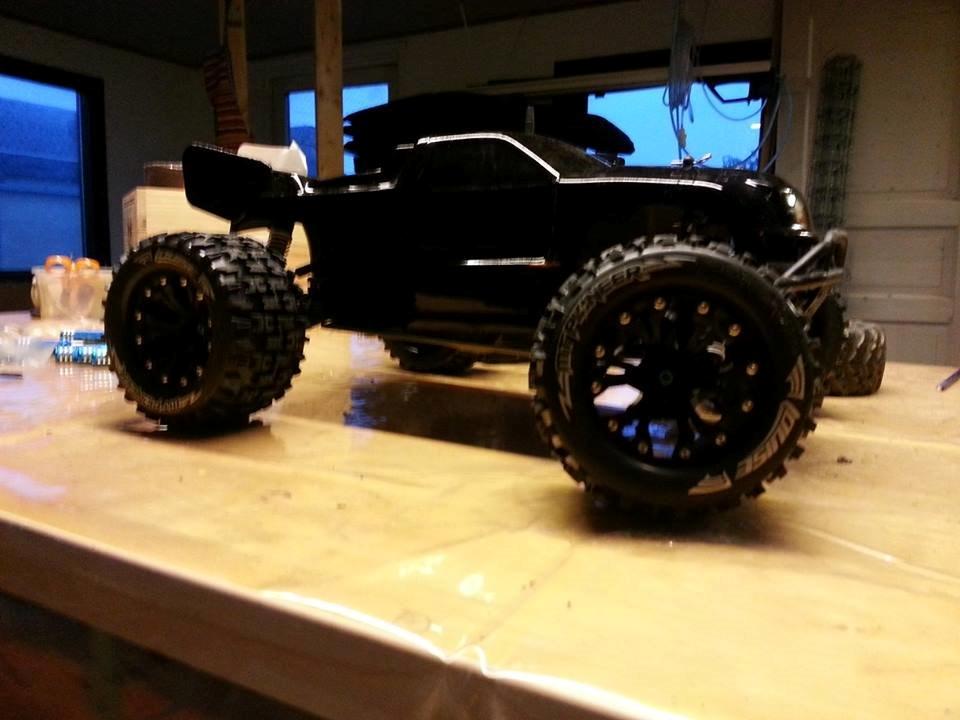 Off-Roader Stealth X09 Truggy Brushless 2.4GHz billede 21