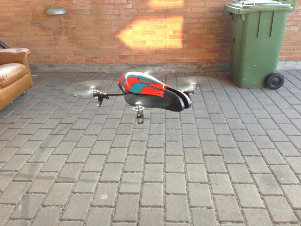 Helikopter Ar drone 1.0 billede 7