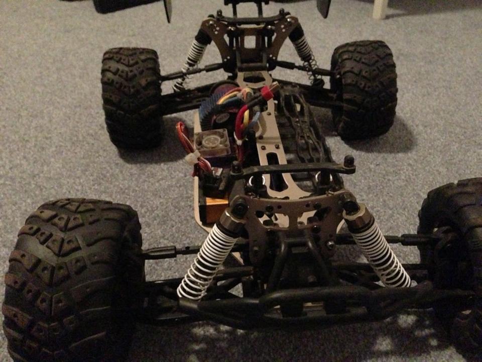 Bil Stealth x09 brushless billede 4