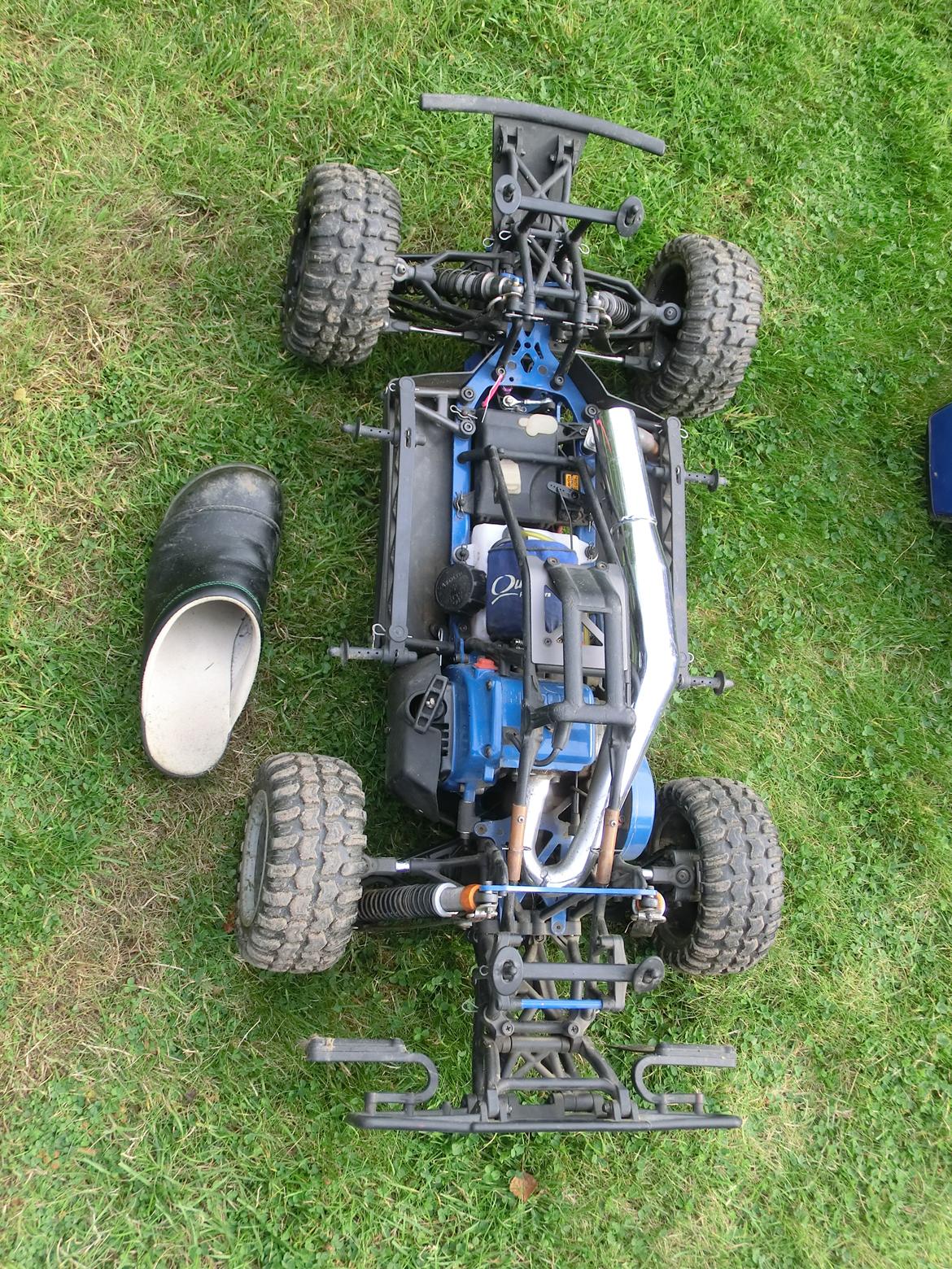 Buggy HPI Baja 5SC - det er en str 45 træsko billede 10