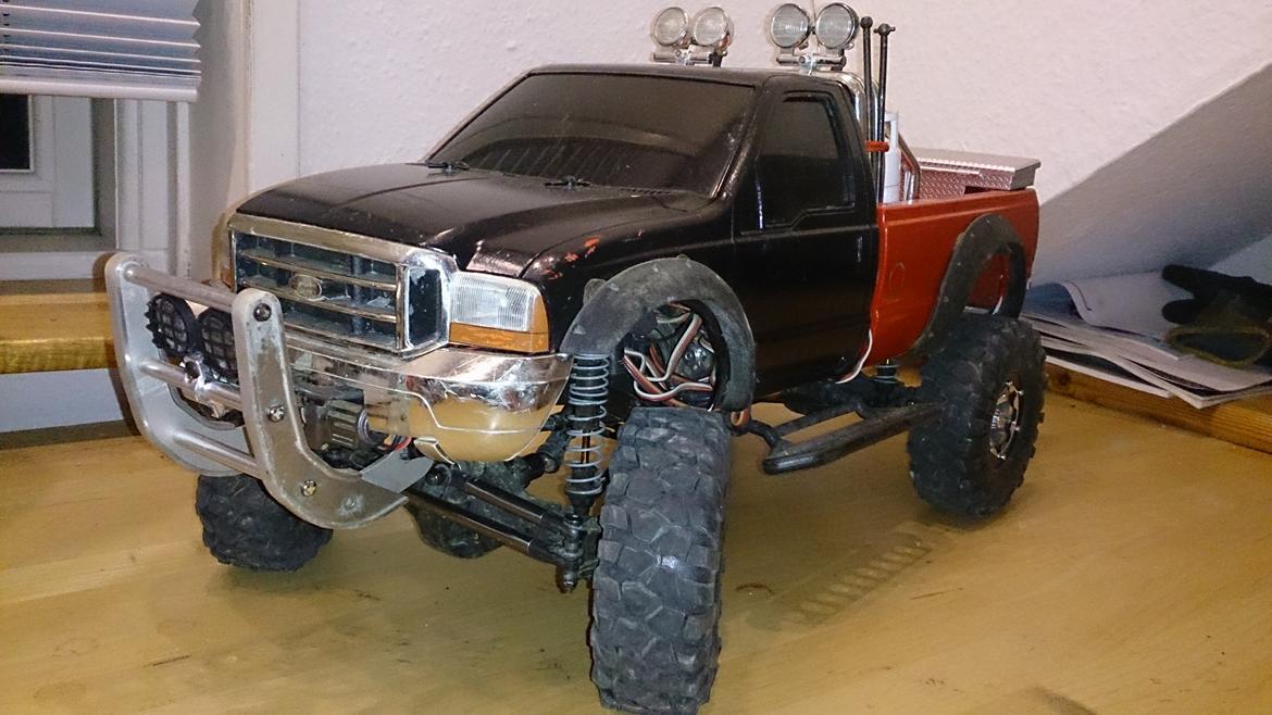 Off-Roader SCX 10 Ford F350 Highlift billede 1