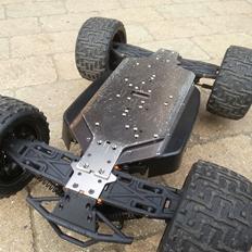 Off-Roader HPI Bullet / WR8 MT Flux