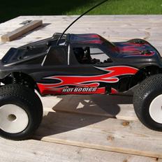 Bil Hot Bodies Lightning Stadium 10 Sport