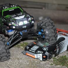 Off-Roader Traxxas Summit 1/10
