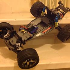 Off-Roader Traxxas rustler VXL
