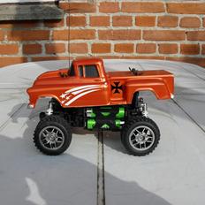 Off-Roader Chevrolet 3100 1/2ton Pickup (1/24 hbx)