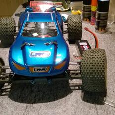 Bil LRP S10 Blast Truggy 2