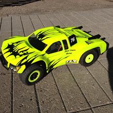 Off-Roader tlr 22 sct