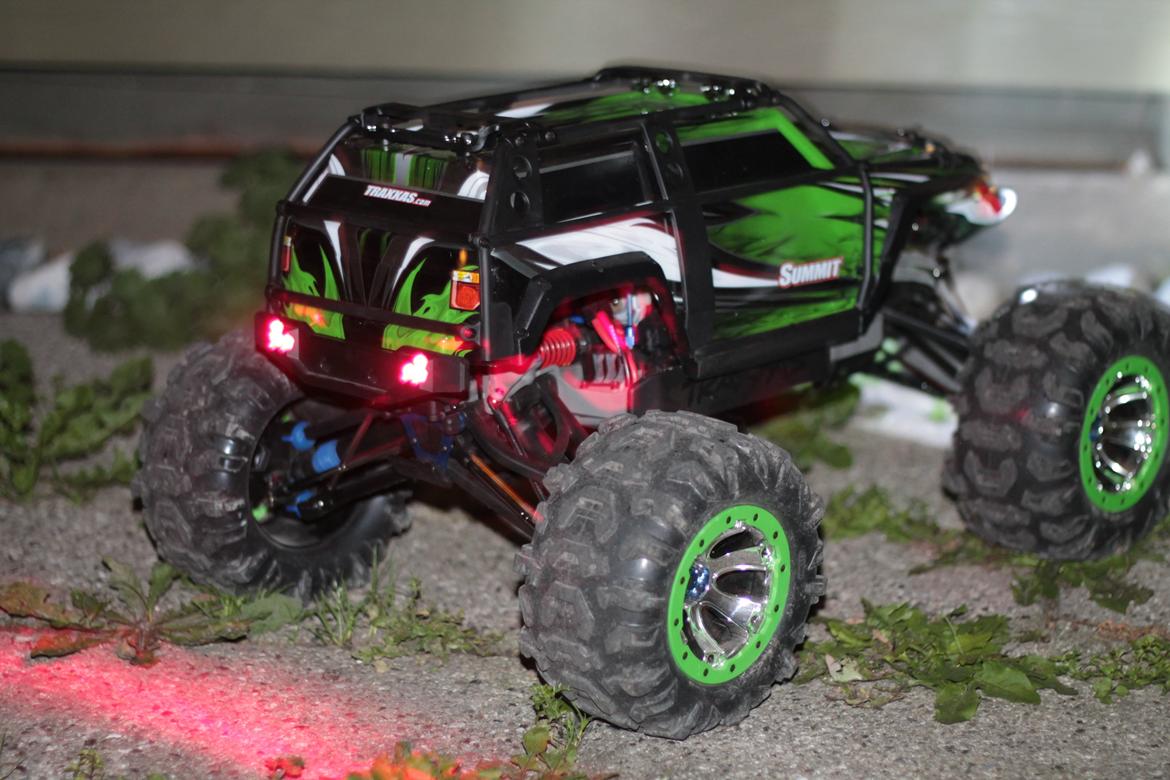 Off-Roader Traxxas Summit 1/10 billede 8