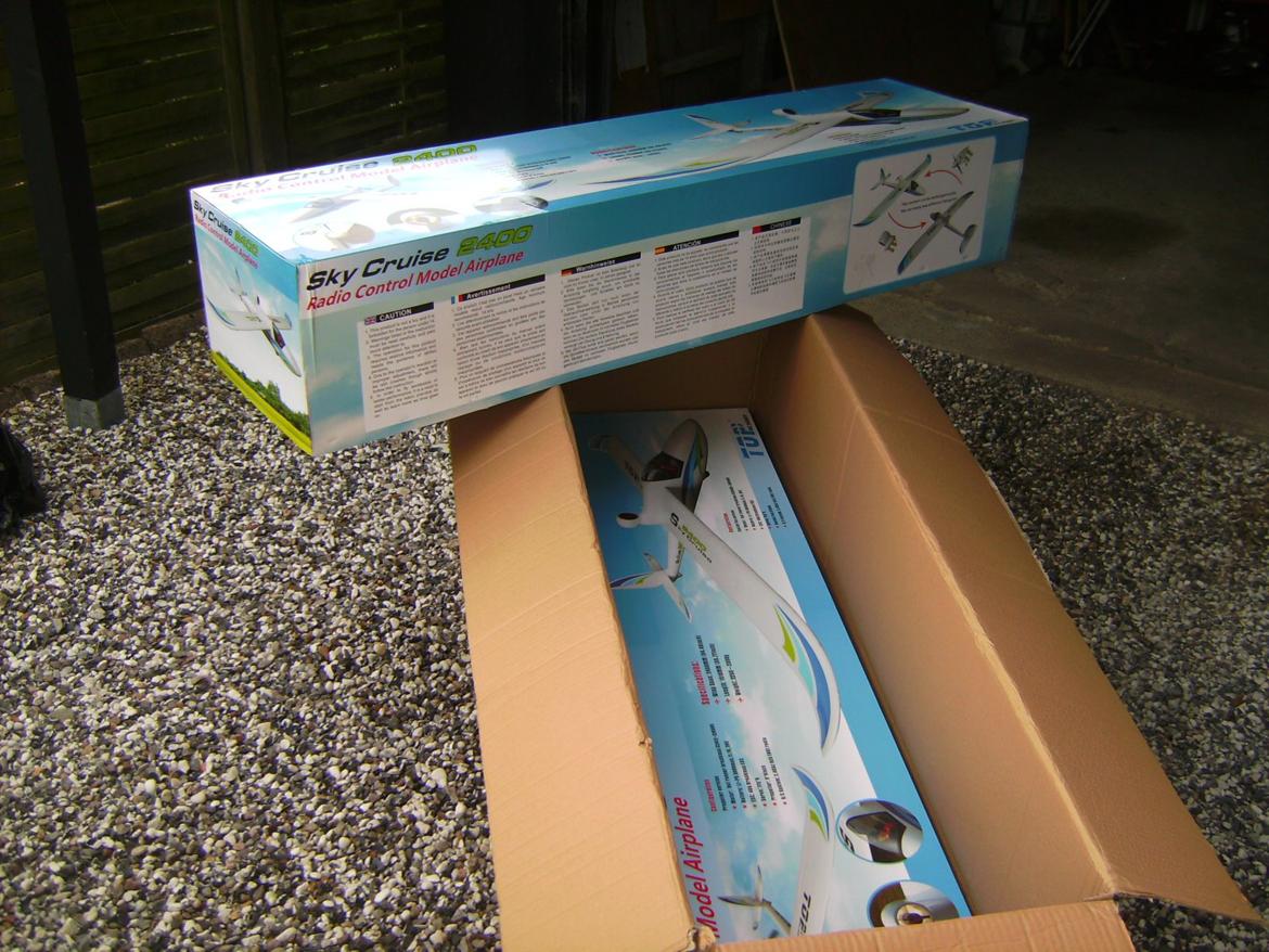 Fly Sky Cruise 2400 billede 3