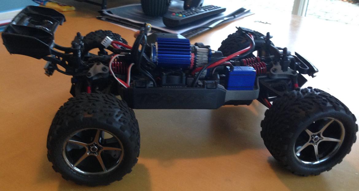 Bil Traxxas e-revo vxl tqi - Den nye revo. :-) billede 27