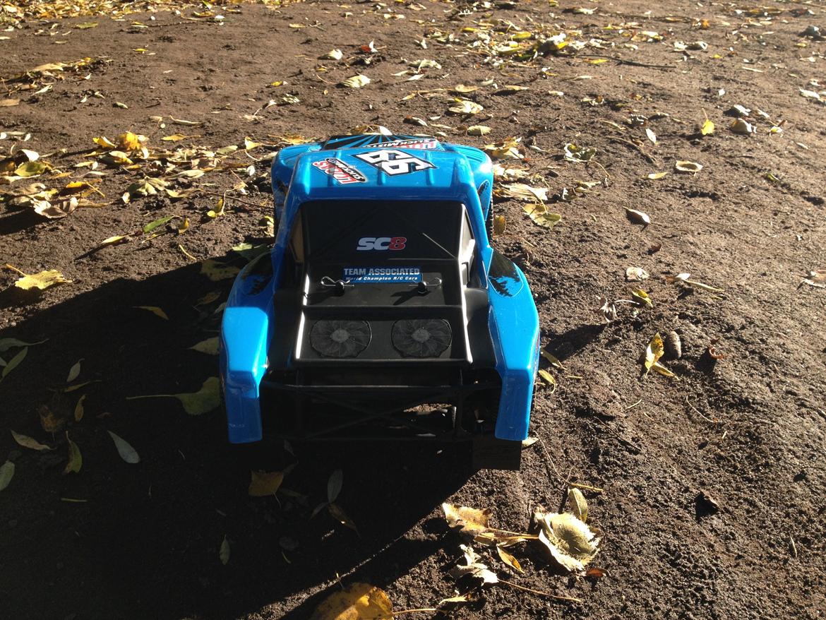 Bil Associated SC8.2e Slick Mist billede 5