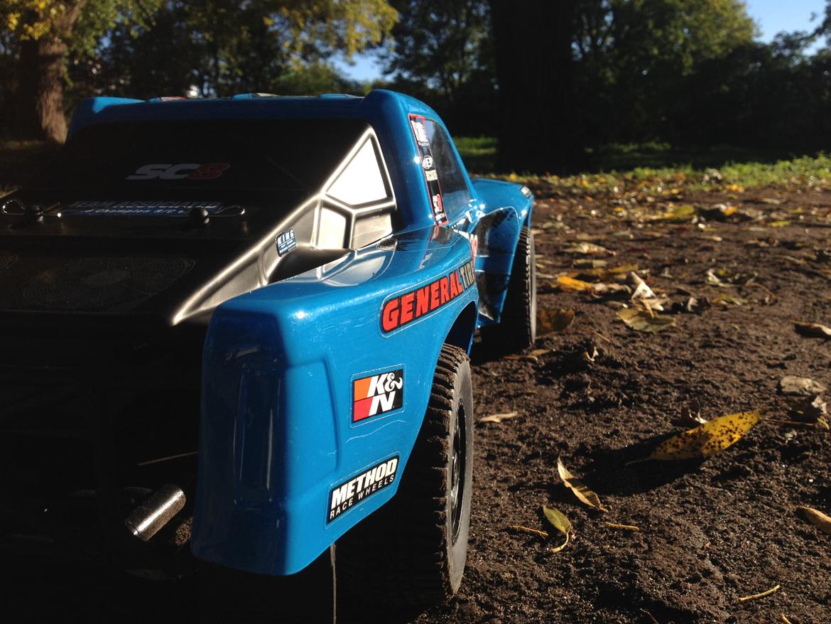 Bil Associated SC8.2e Slick Mist billede 2