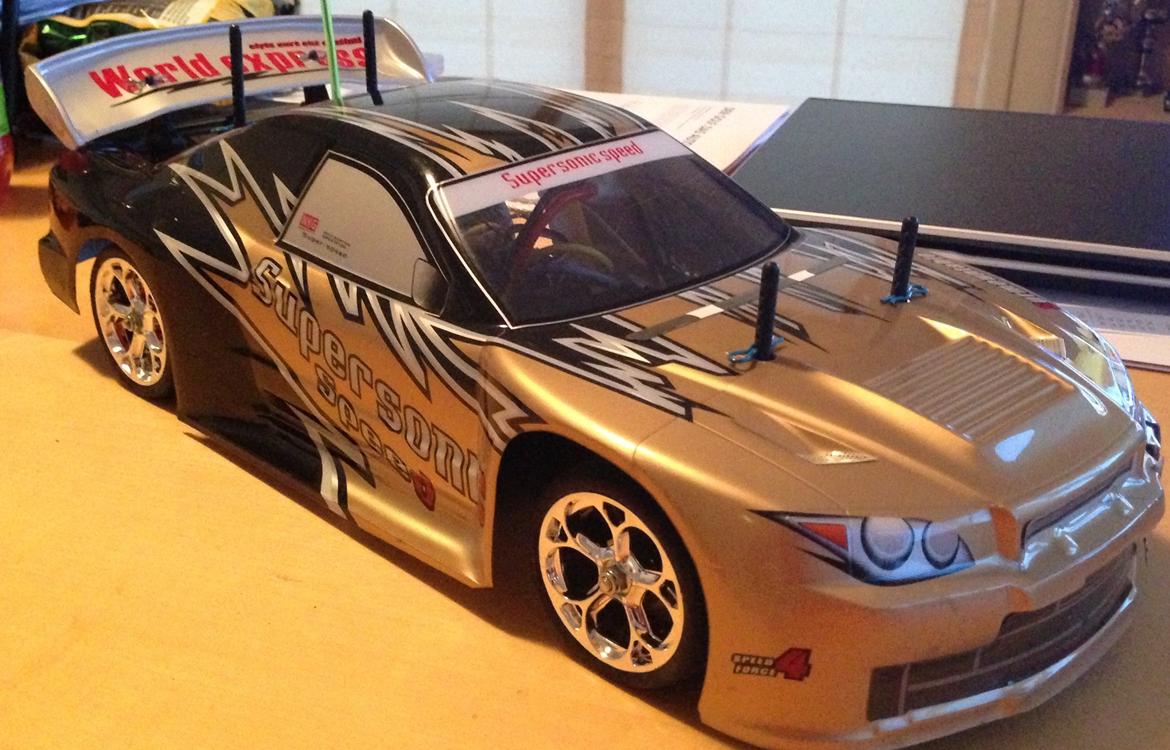 Bil hbx skyline billede 8