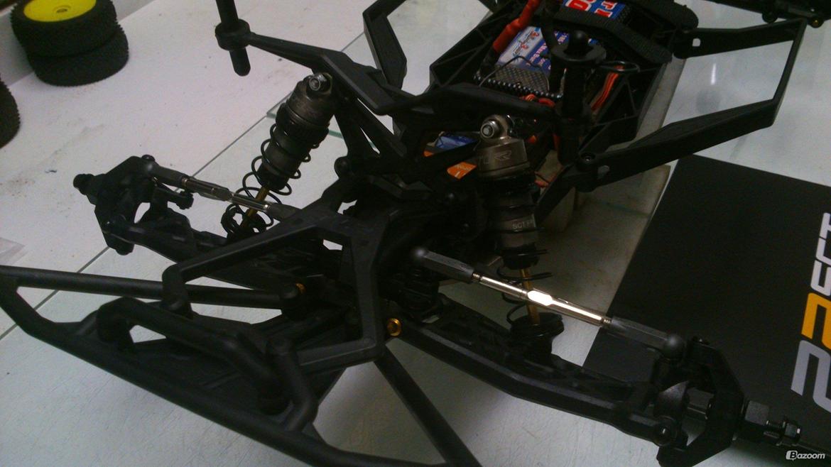 Off-Roader tlr 22 sct billede 13