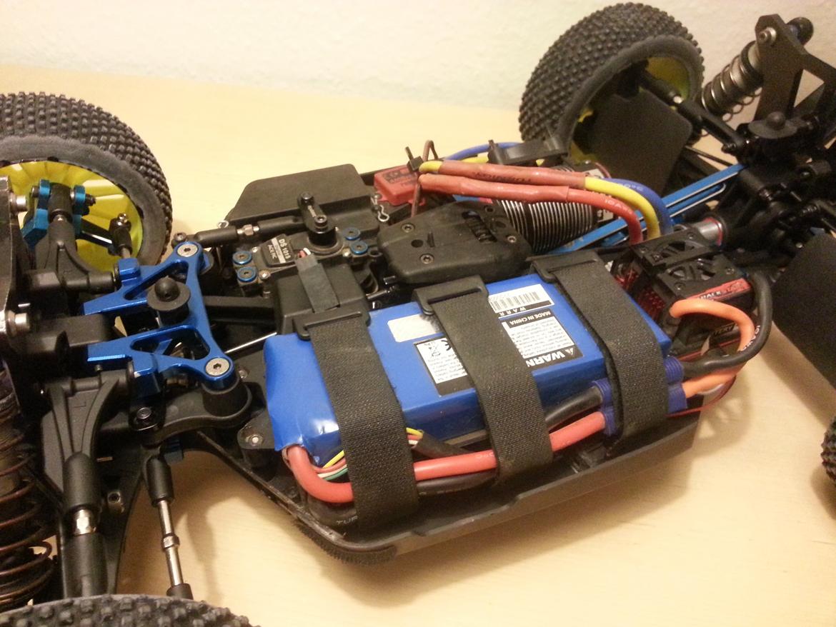Buggy Team Associated RC8.2e billede 2