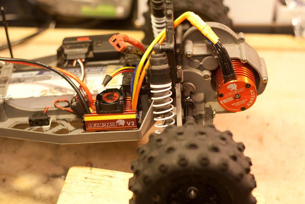 Truck Traxxas Rustler - kom med et bud :-) - en 9turn brushless Leopard motor samt V2 esc i min rustler billede 15