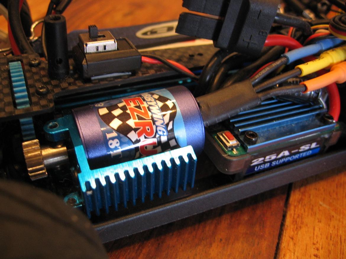 Bil RC18R billede 5