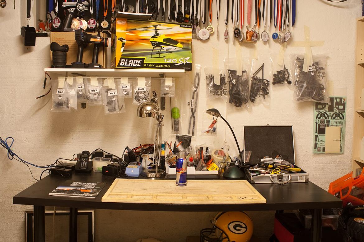 Off-Roader Axial SCX-10 Dingo - Alting sat pænt op til da vi skulle bygge den :-) billede 21