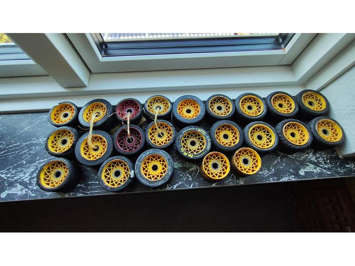 {{currentPhoto.altText}} billede {{currentPhoto.number}}