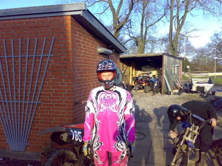 Nye dele til min crosser - Mig der skal ud at køre :P billede 24