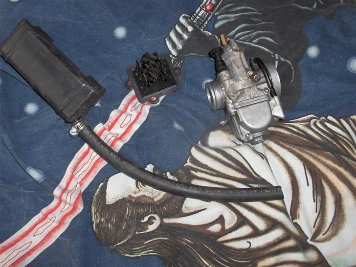 Polini evo 2 lc bane jog (solgt) - 24 mm pwk kabu og malossi v12 menbran samt indsugningsforstærker billede 11