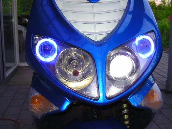 Speedfight med angel eyes billede 1