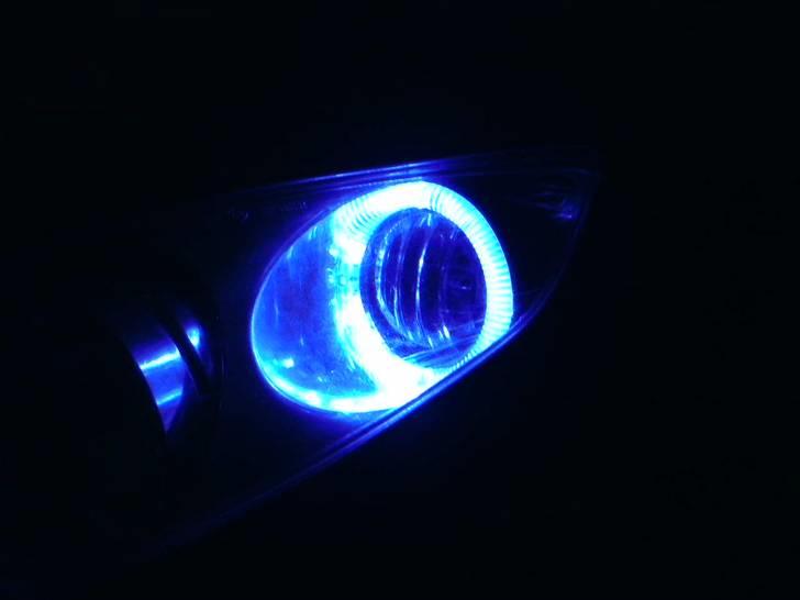 Speedfight med angel eyes billede 5