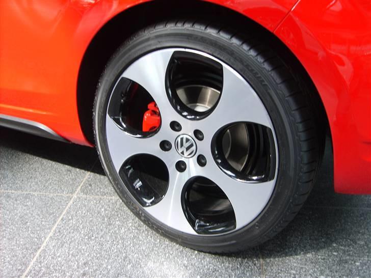 Autostadt ved Volkswagen fabrikken i Wolfsburg billede 14