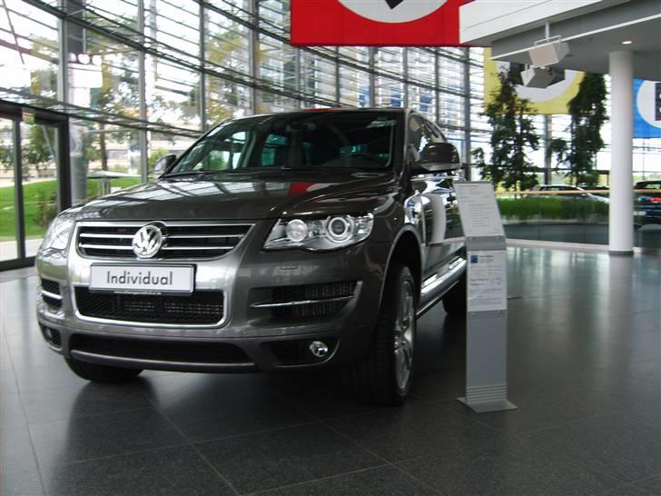 Autostadt ved Volkswagen fabrikken i Wolfsburg billede 16