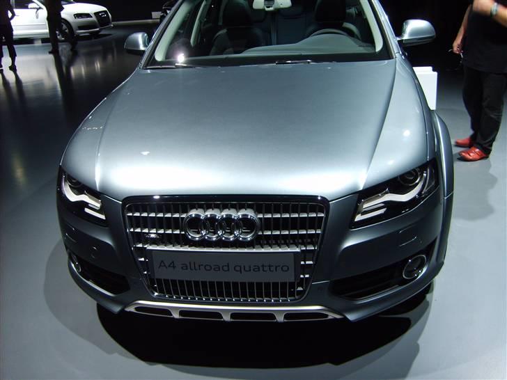 Autostadt ved Volkswagen fabrikken i Wolfsburg - Audi huset var helt klart det fedeste billede 38