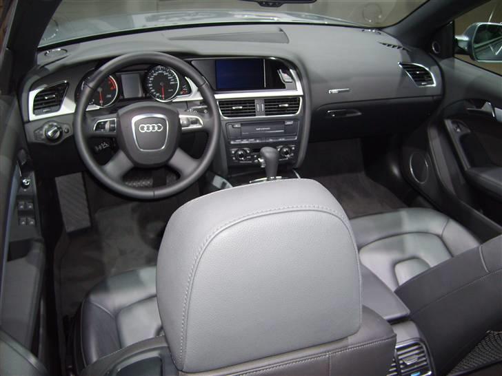 Autostadt ved Volkswagen fabrikken i Wolfsburg billede 52