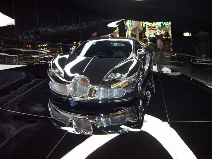 Autostadt ved Volkswagen fabrikken i Wolfsburg billede 94