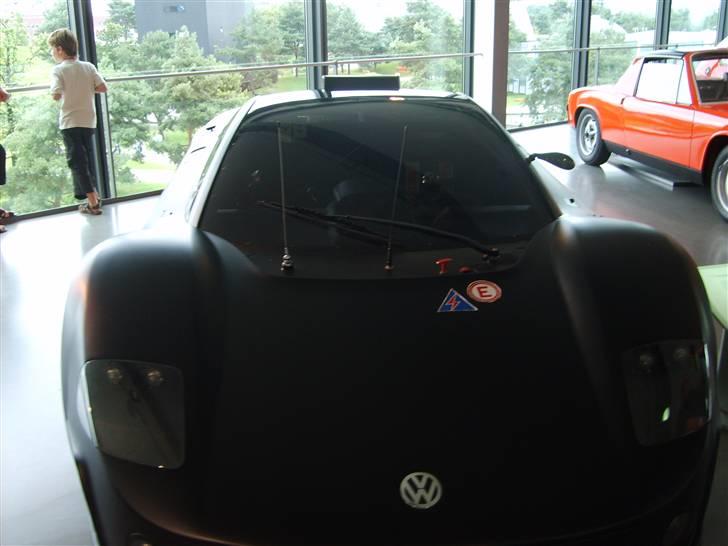 Autostadt ved Volkswagen fabrikken i Wolfsburg billede 152