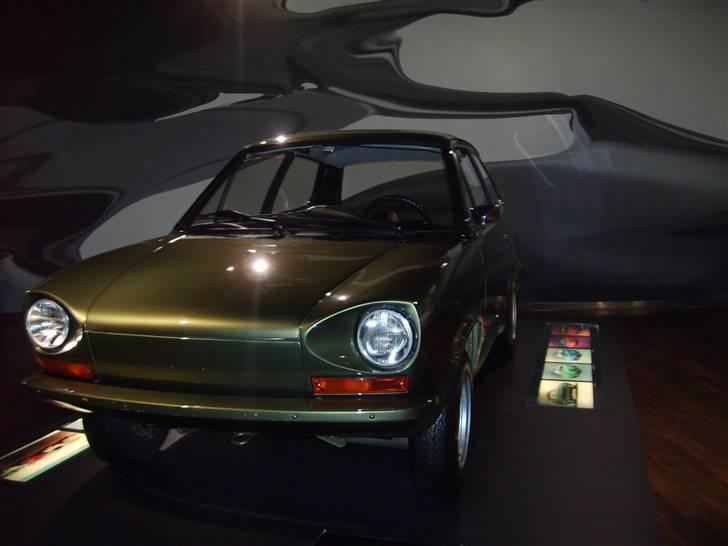 Autostadt ved Volkswagen fabrikken i Wolfsburg billede 162