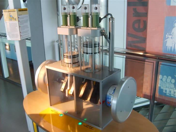 Autostadt ved Volkswagen fabrikken i Wolfsburg billede 165