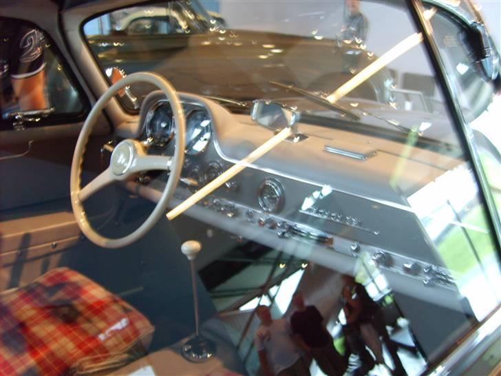 Autostadt ved Volkswagen fabrikken i Wolfsburg billede 167