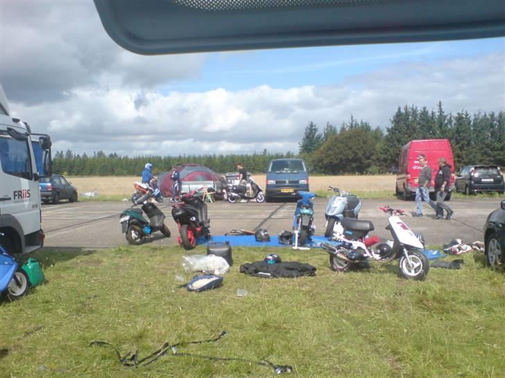 DHS 09 billeder af Team nosser og Team dumme svin :P billede 2