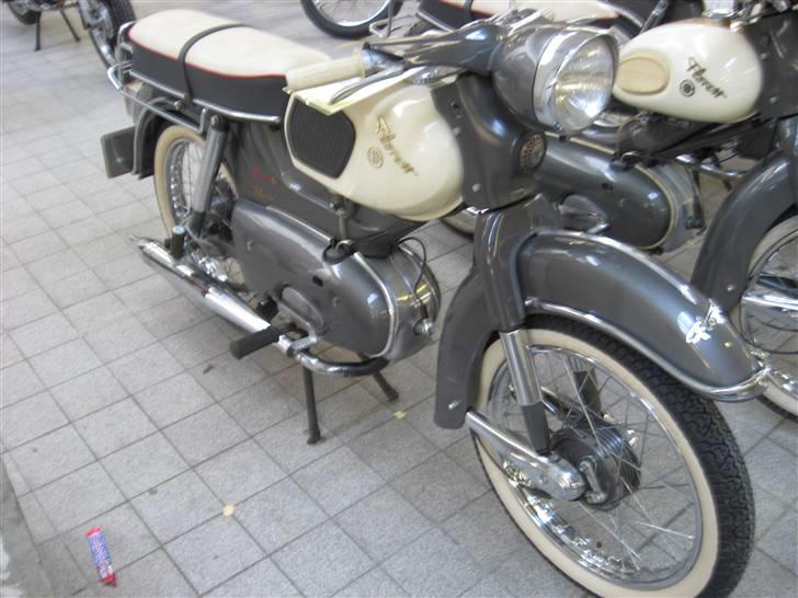 Norden Kreidler træf i tyskland - En rigtig fin Kreidler Florett Super TS 1966..  Det er sådan jeg regner med at min kommer til at se ud, når jeg er færdig med den.. billede 12